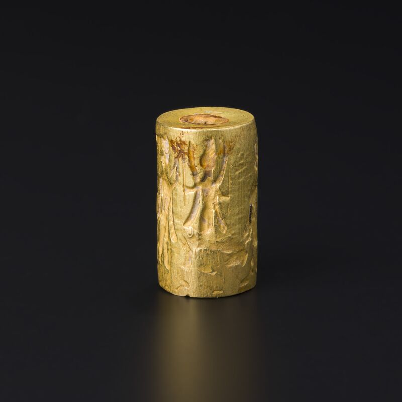 Gold Cylinder Seal with Standing Figures